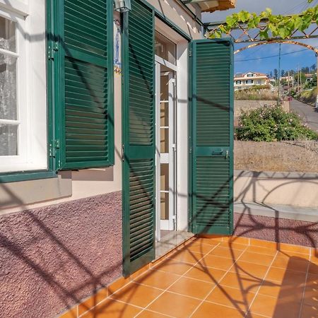 Cozy Villa Flora By Hr Madeira Estreito Da Calheta Exterior foto